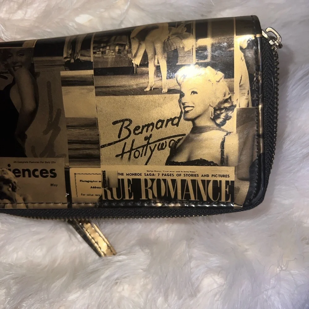 glossy wristlet